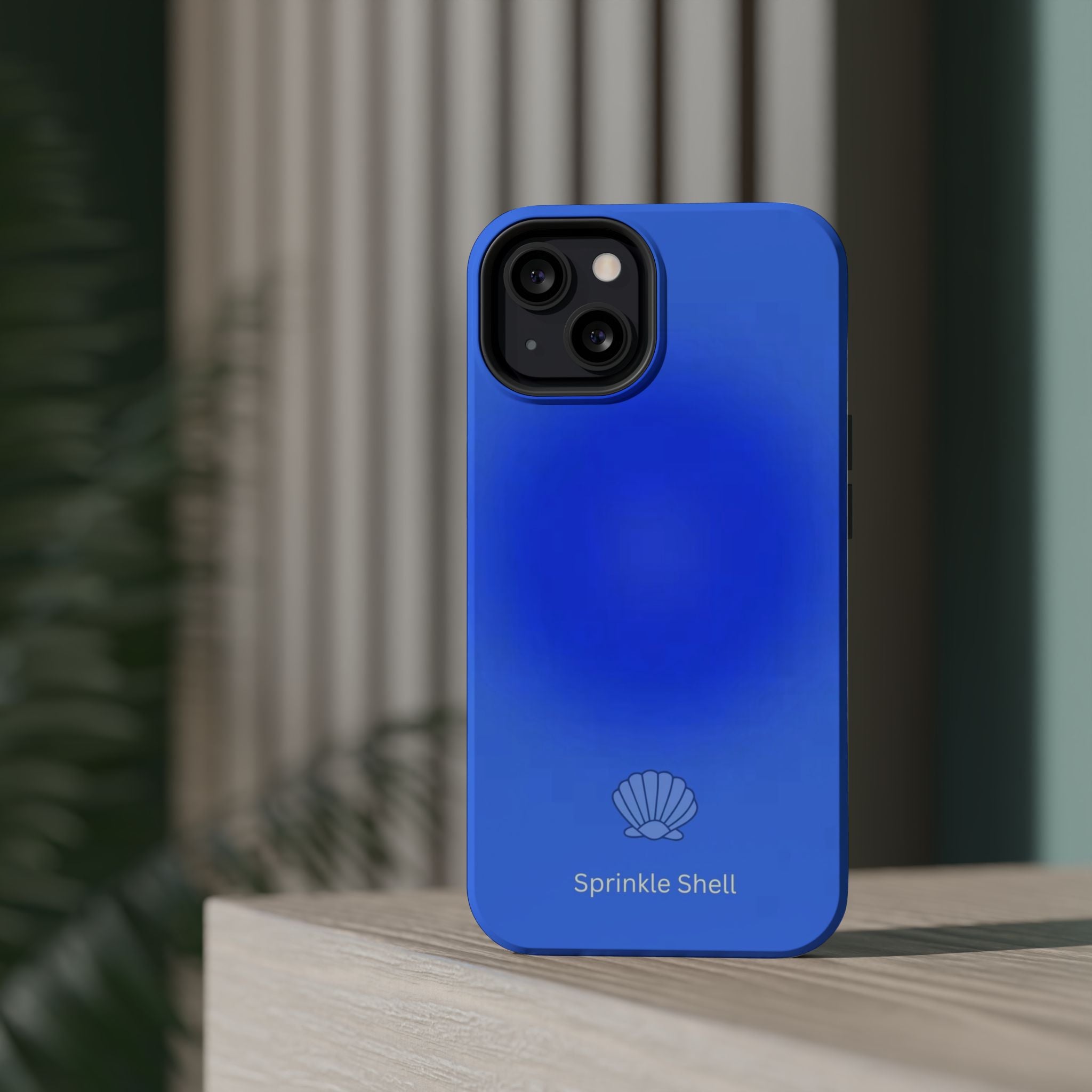 MagSafe blue aura case