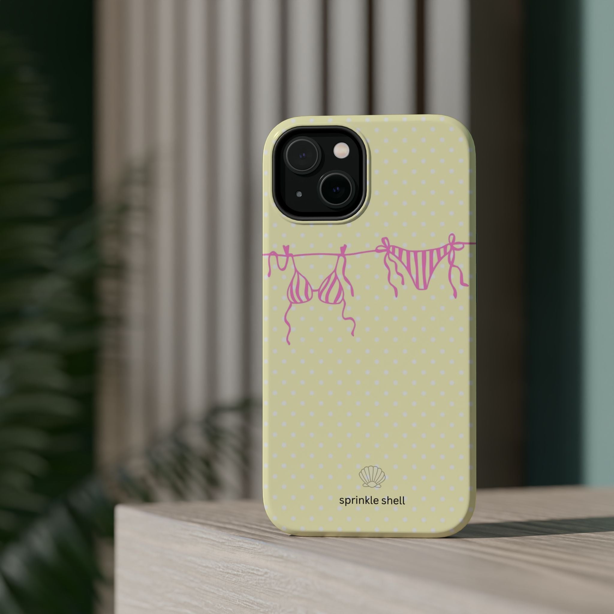 MagSafe Pink Lemonade Iphone Case