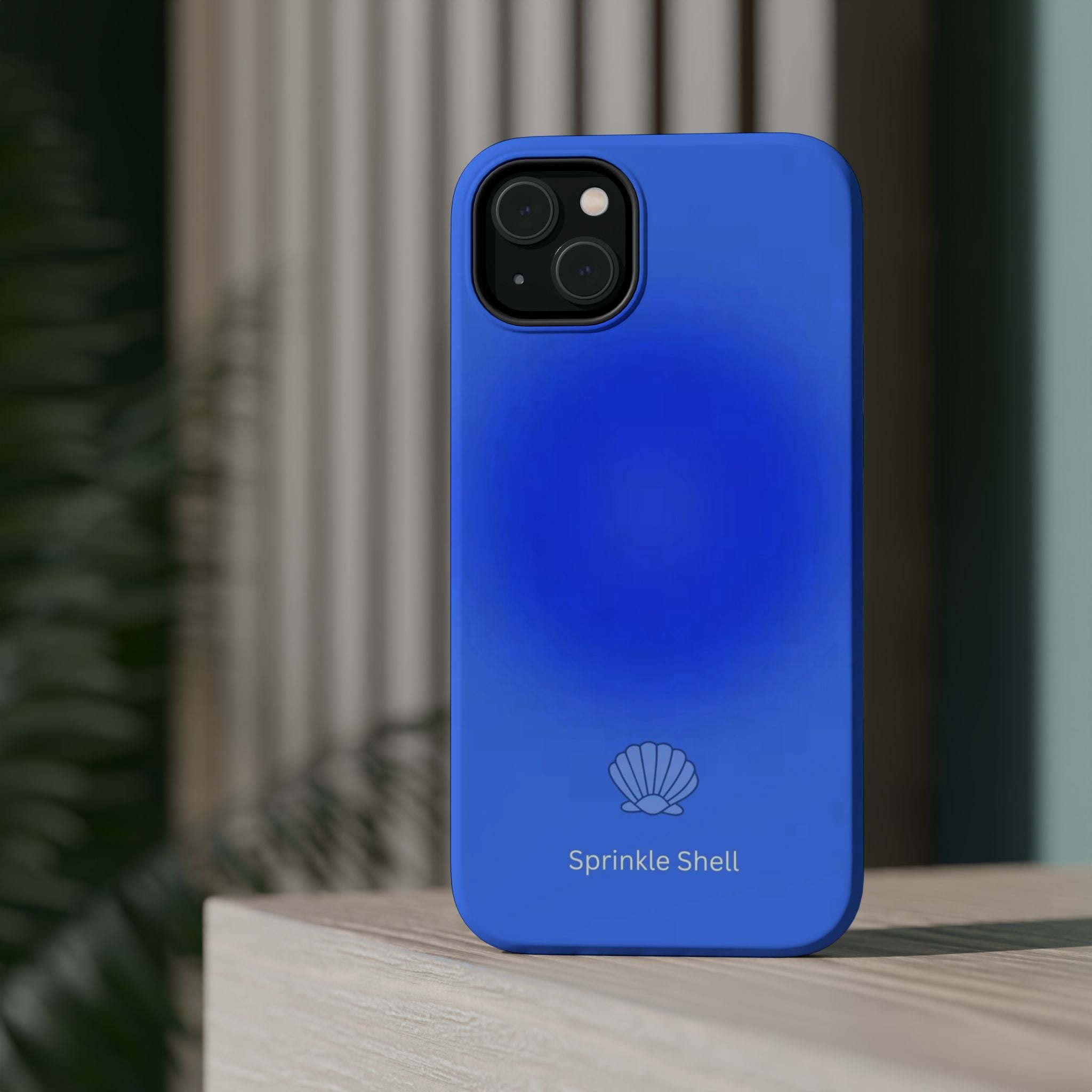 MagSafe blue aura case