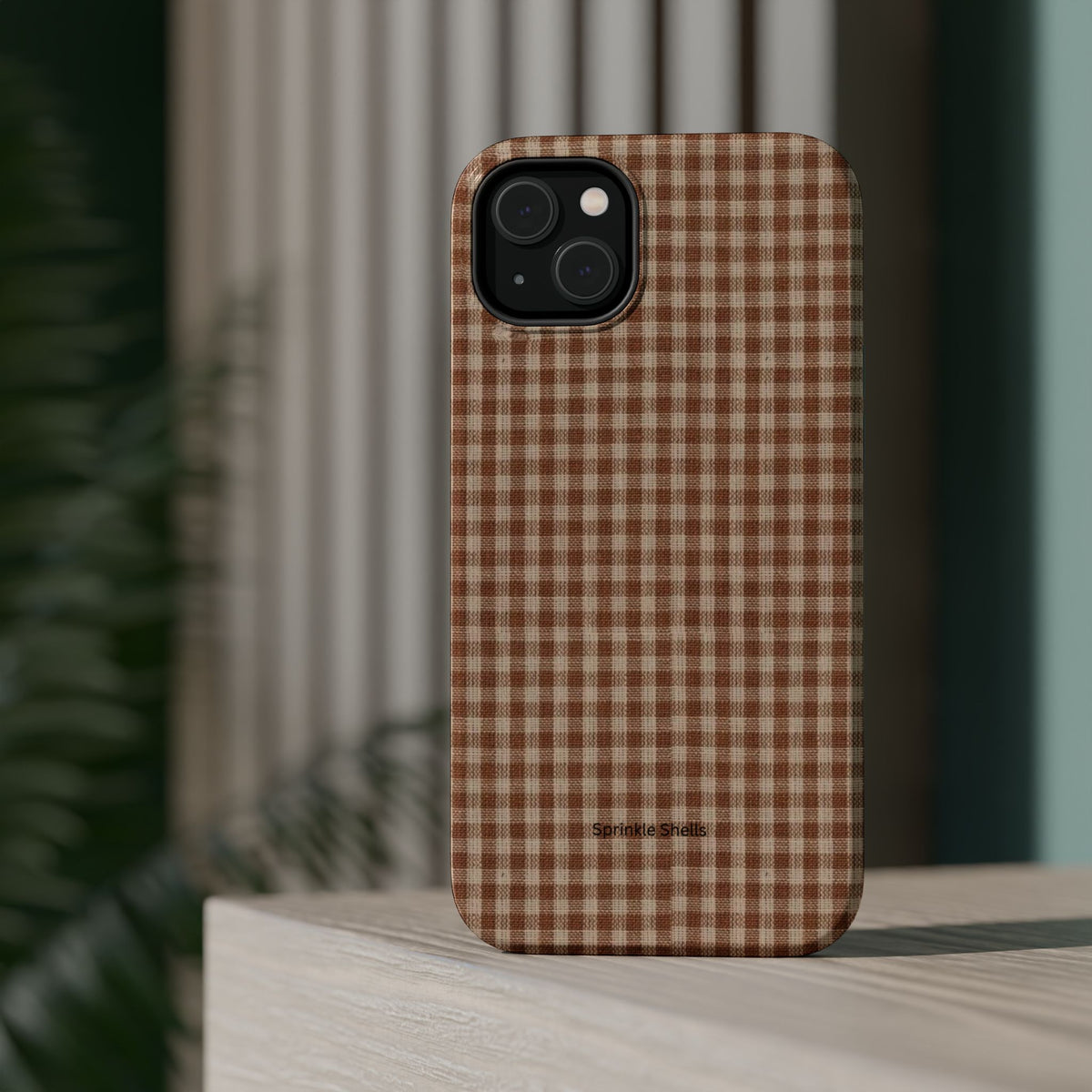 MagSafe fall plaid case