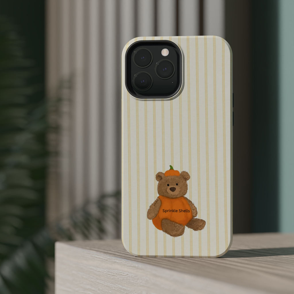MagSafe cute bear case