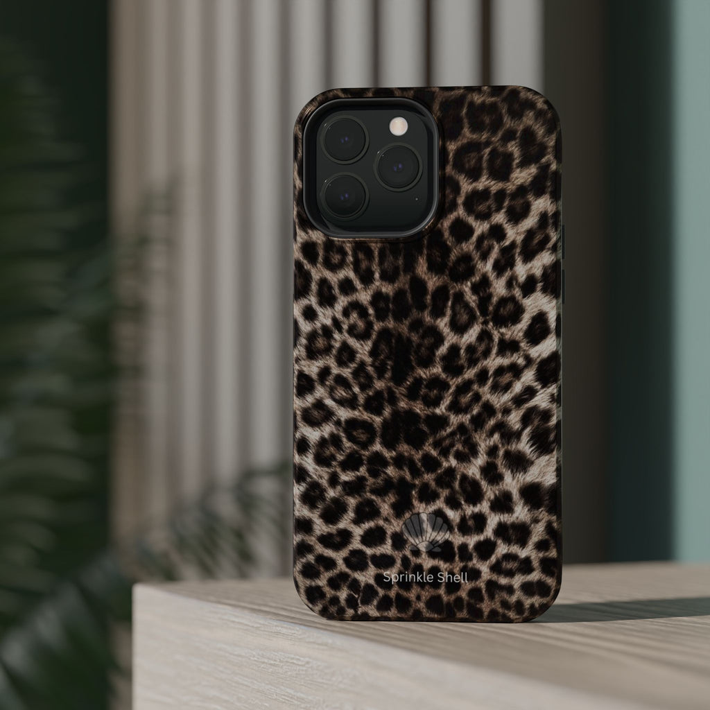 MagSafe cheetah print case