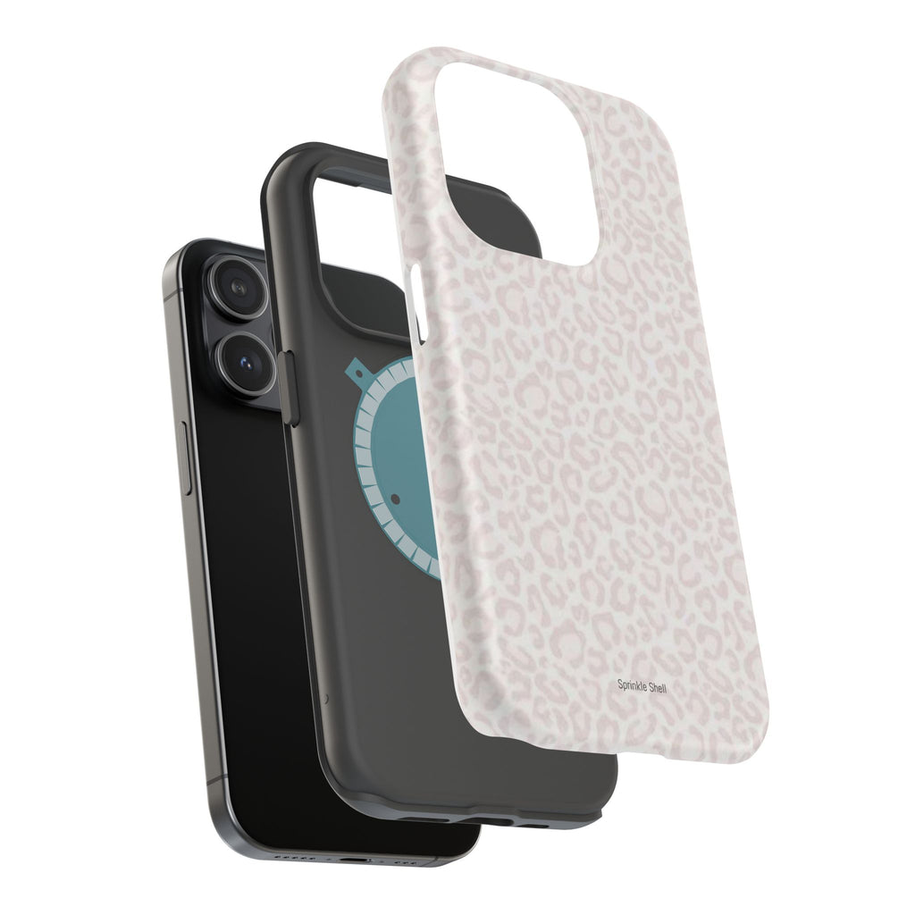 MagSafe white cheetah print case