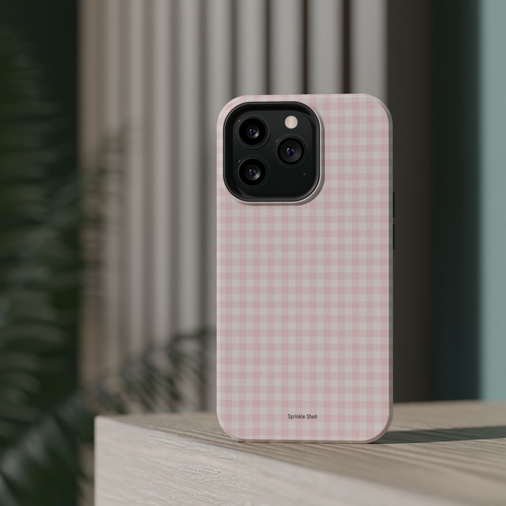 MagSafe light pink plaid case