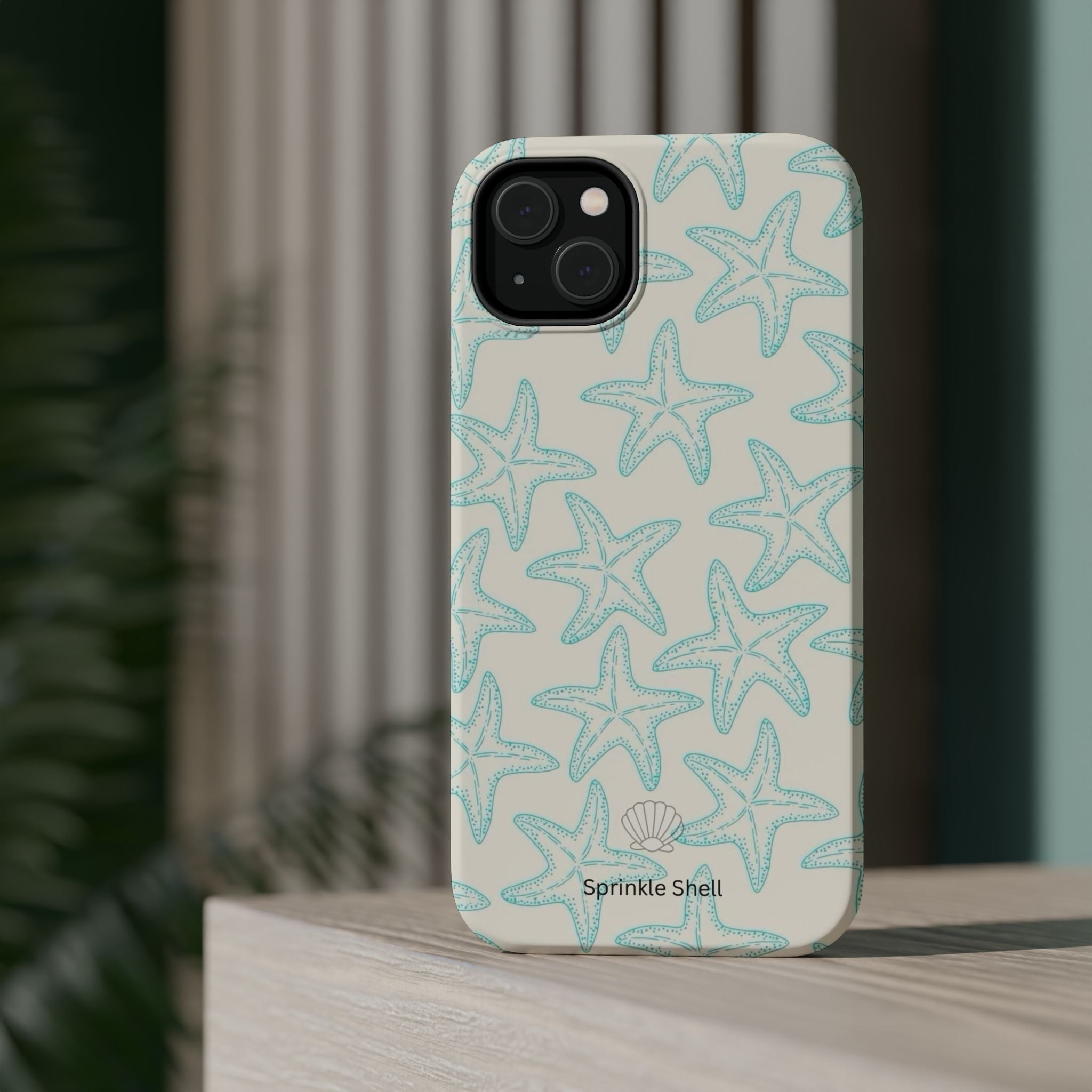MagSafe teal starfish case