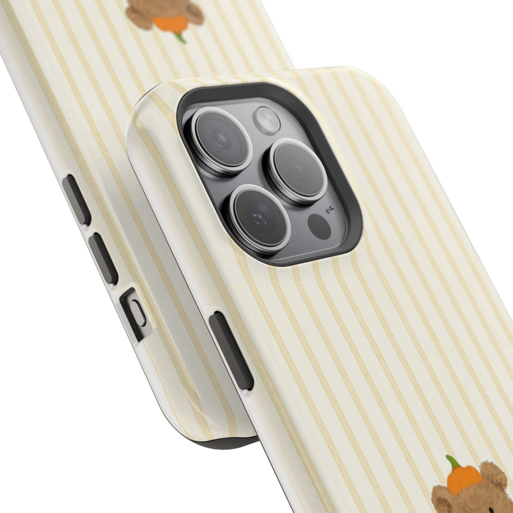 MagSafe cute bear case