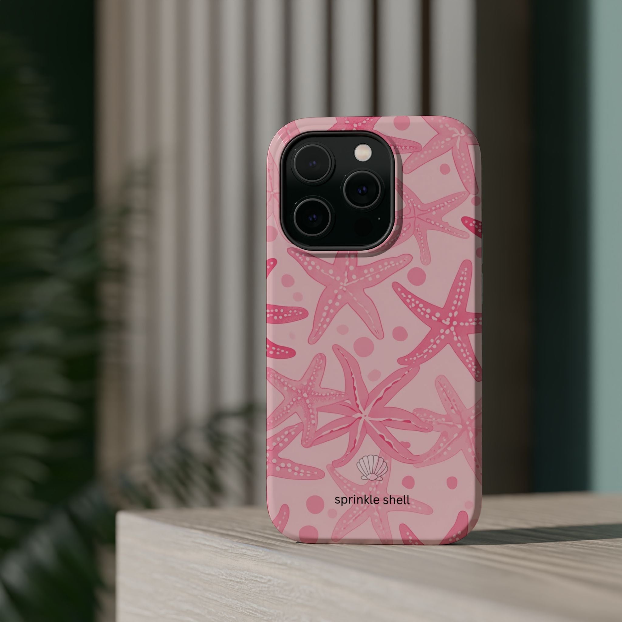 MagSafe Pink Starfish Iphone Case