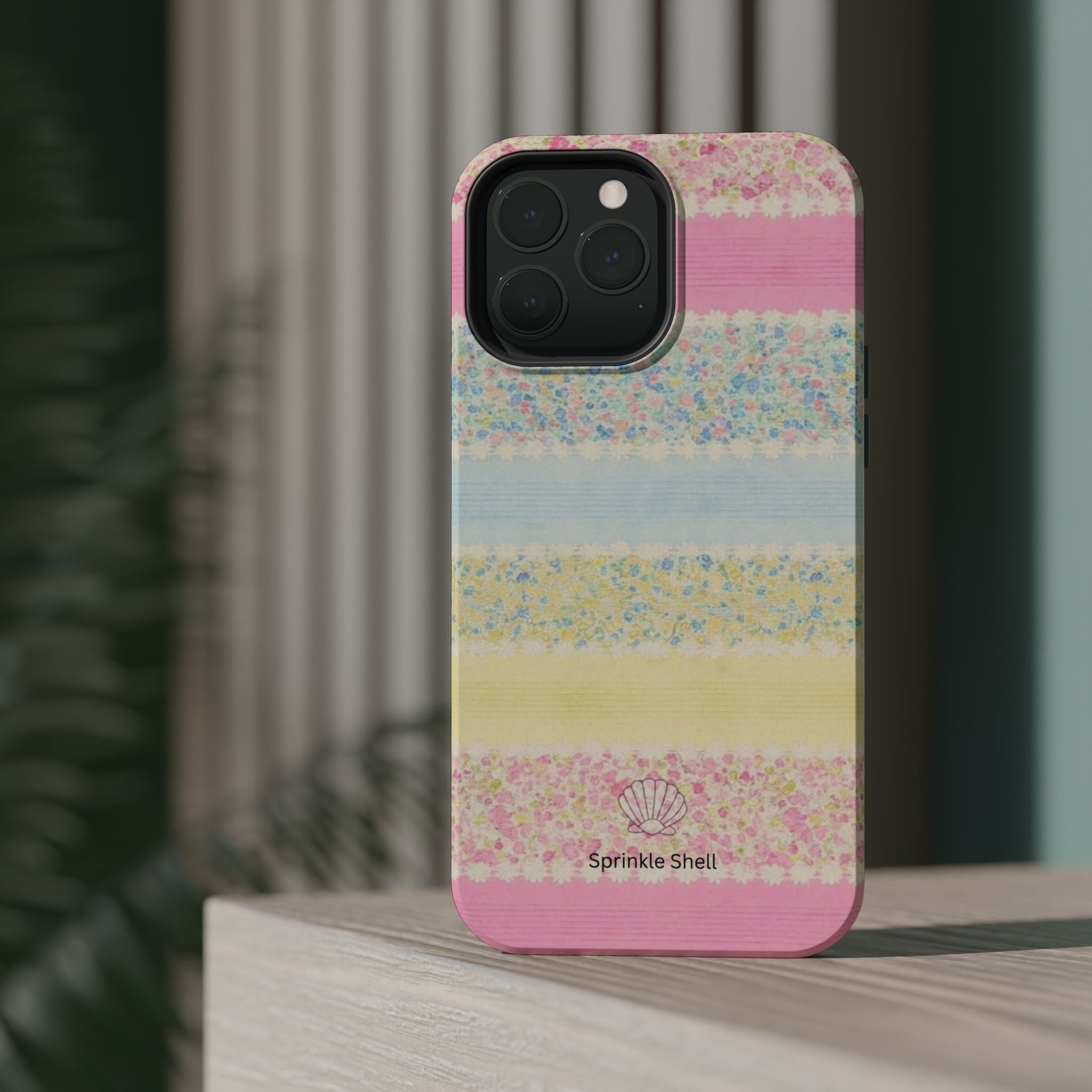 MagSafe pastel floral striped case