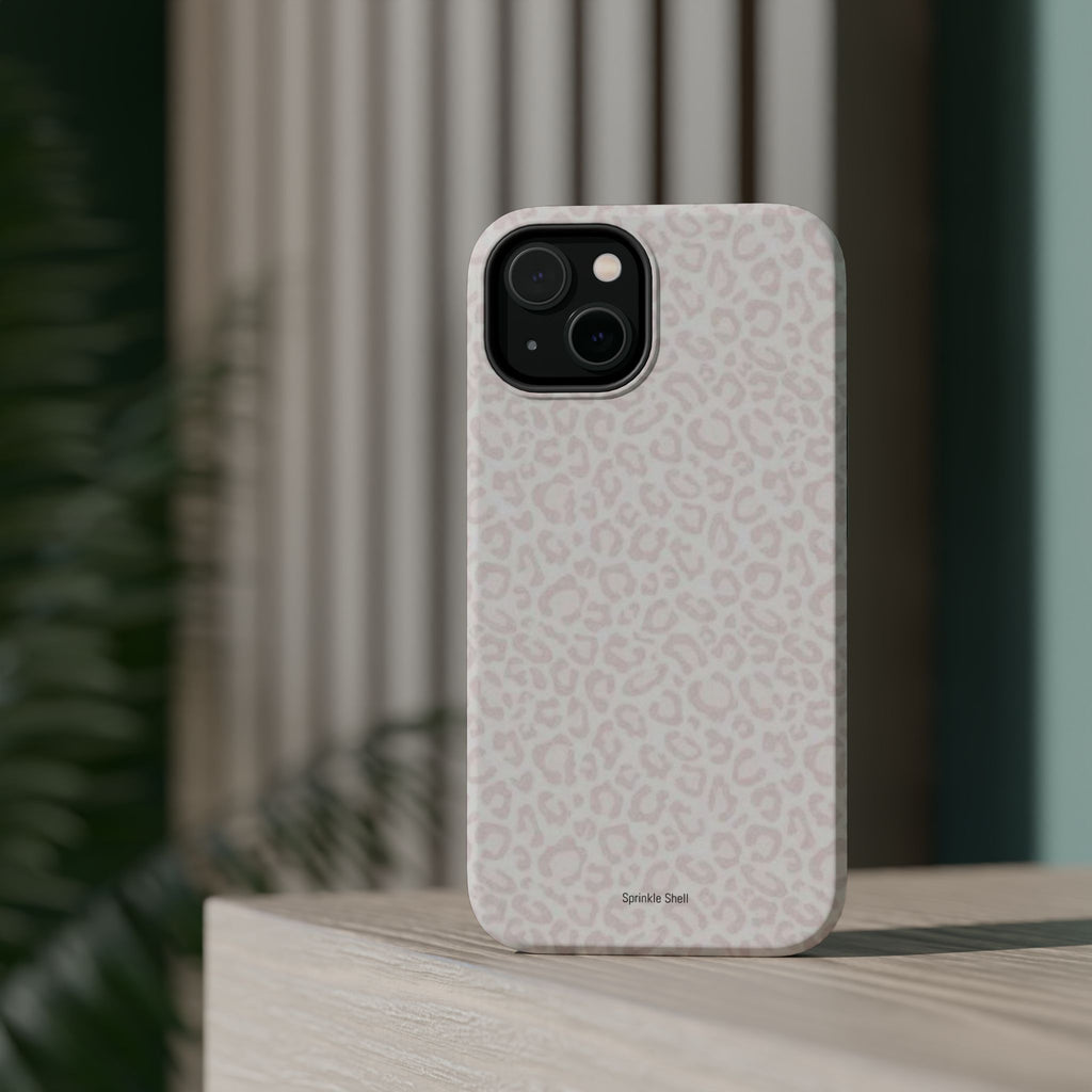 MagSafe white cheetah print case