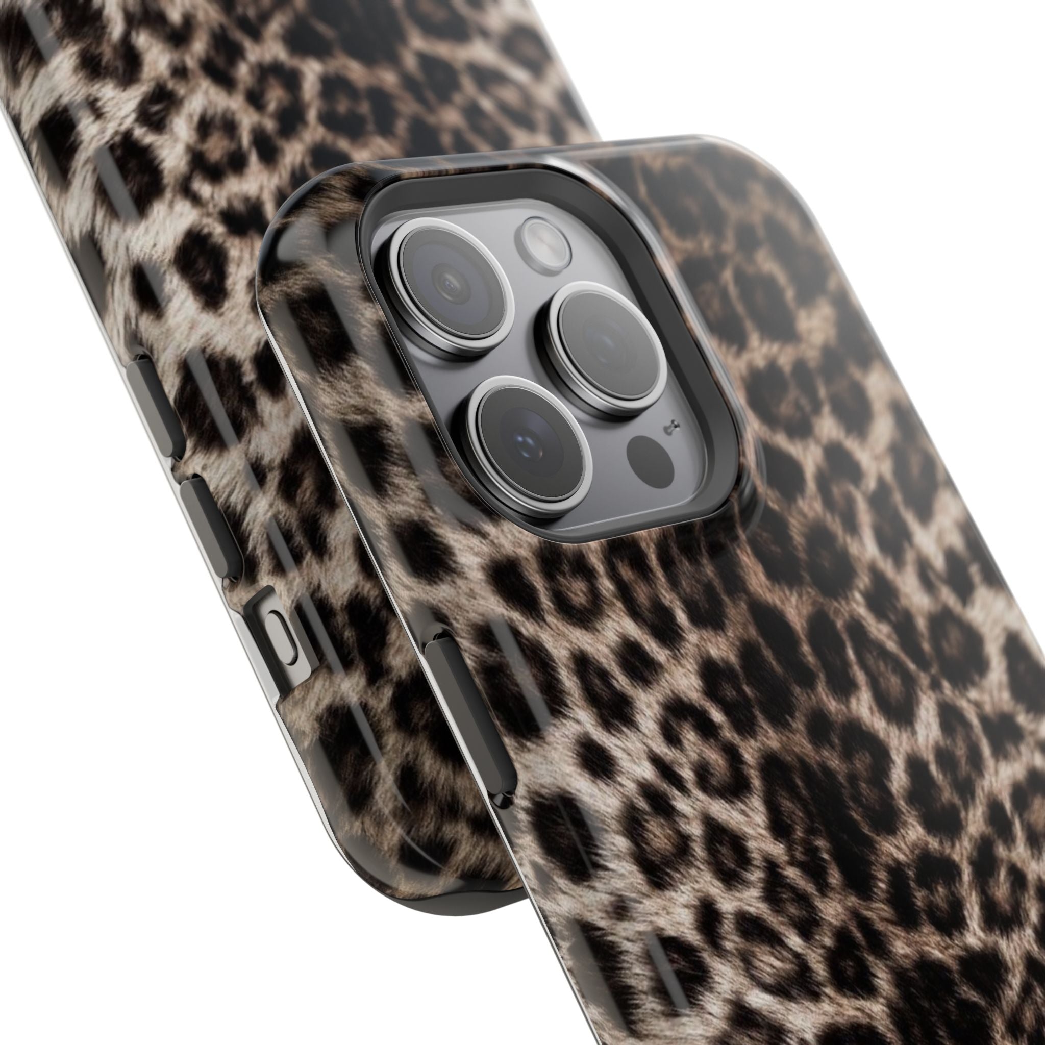 MagSafe cheetah print case