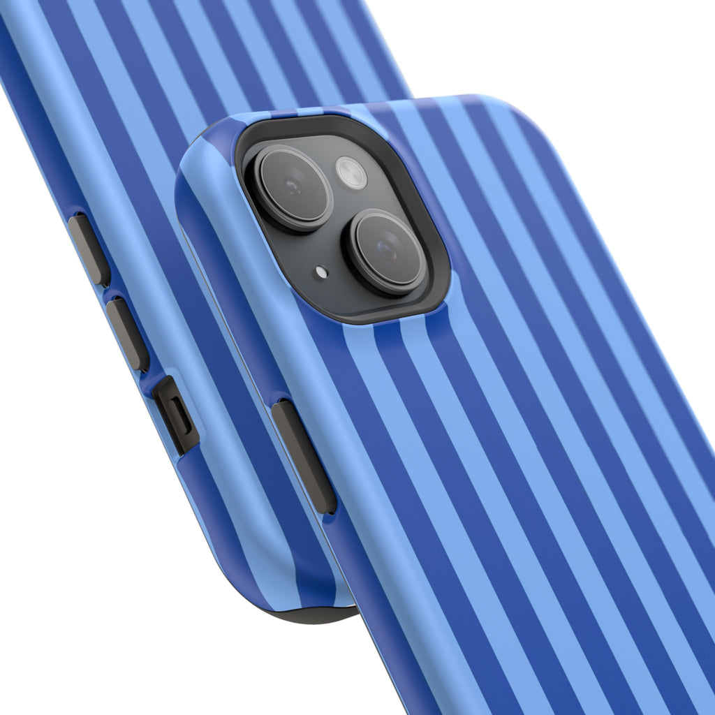 MagSafe blue striped case