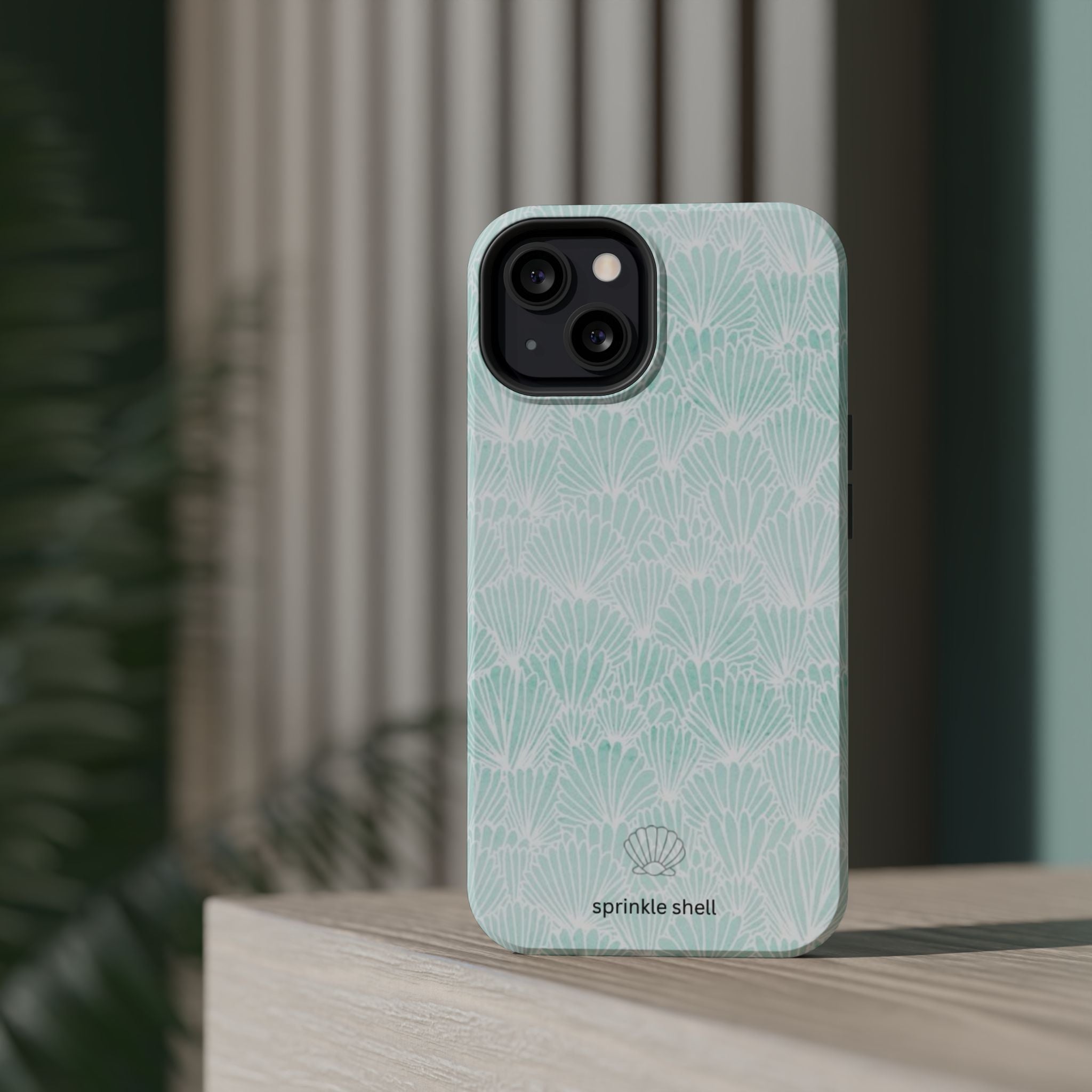 MagSafe Teal Shell Iphone case