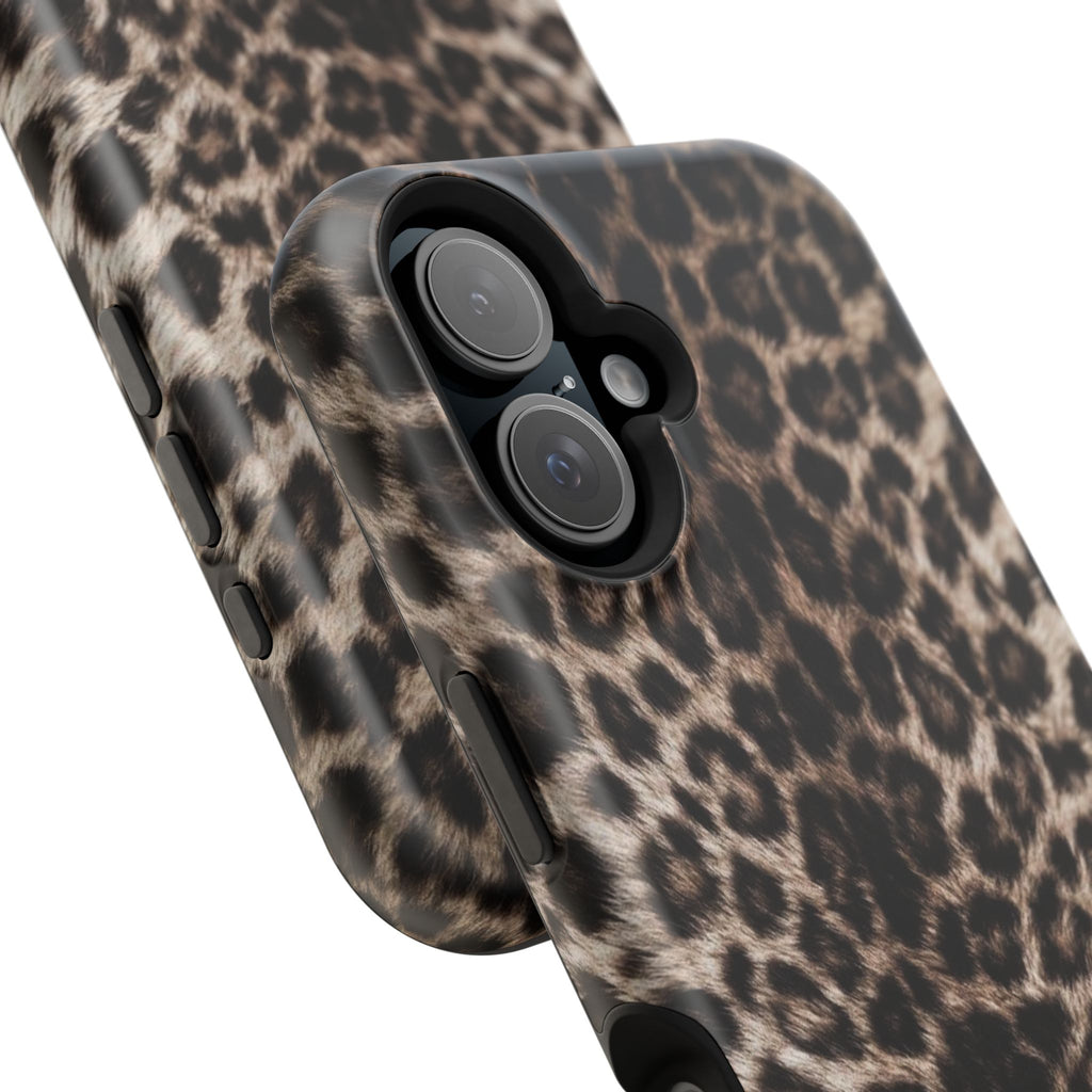 MagSafe cheetah print case