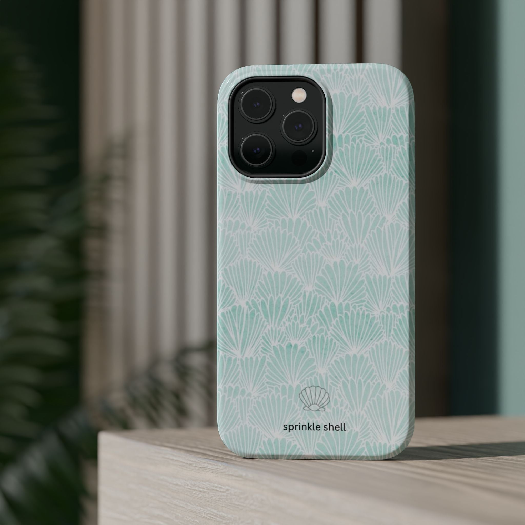 MagSafe Teal Shell Iphone case