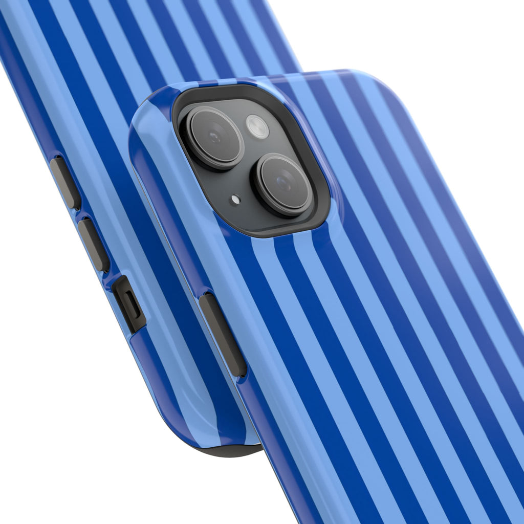 MagSafe blue striped case