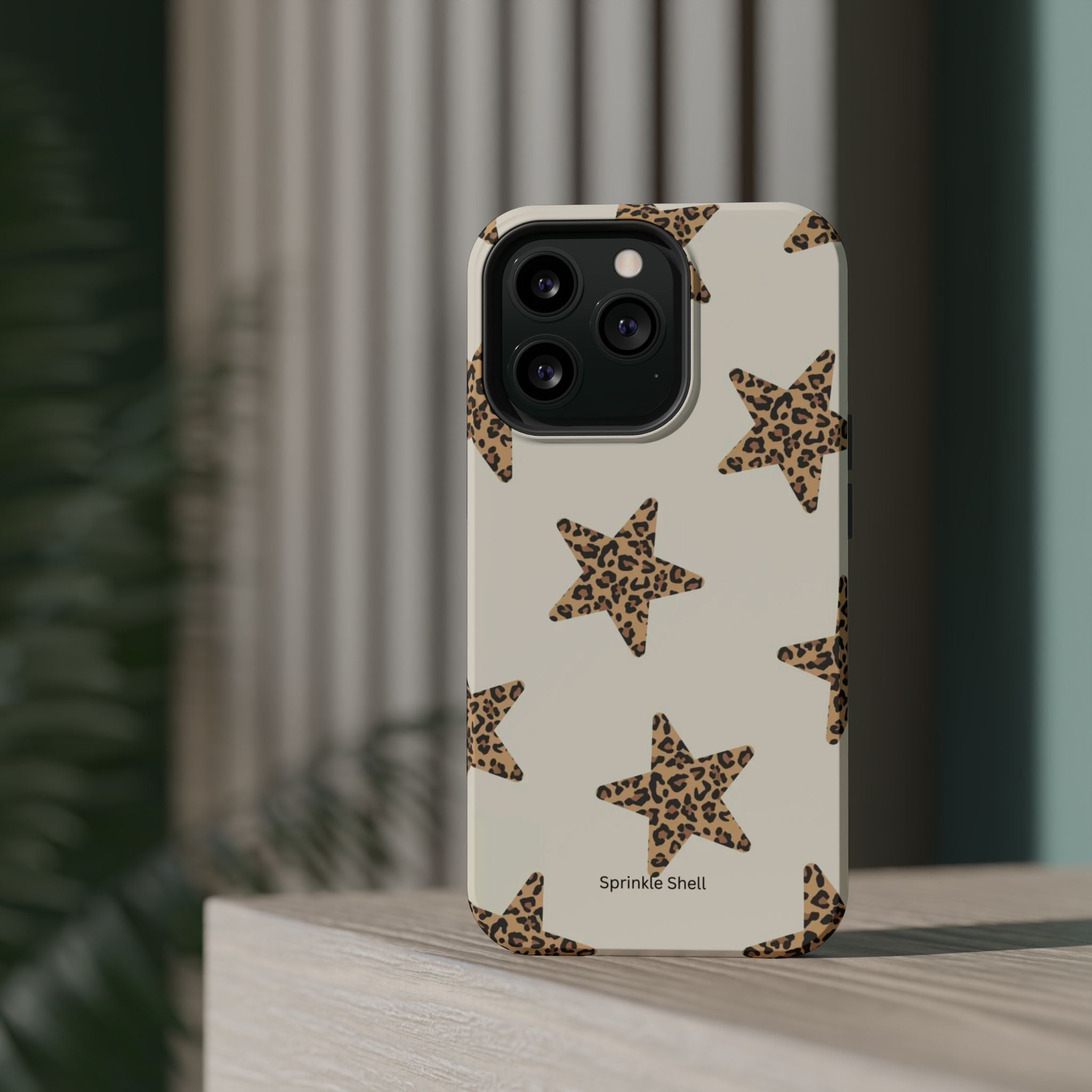 MagSafe Cheetah Print Stars iPhone Case