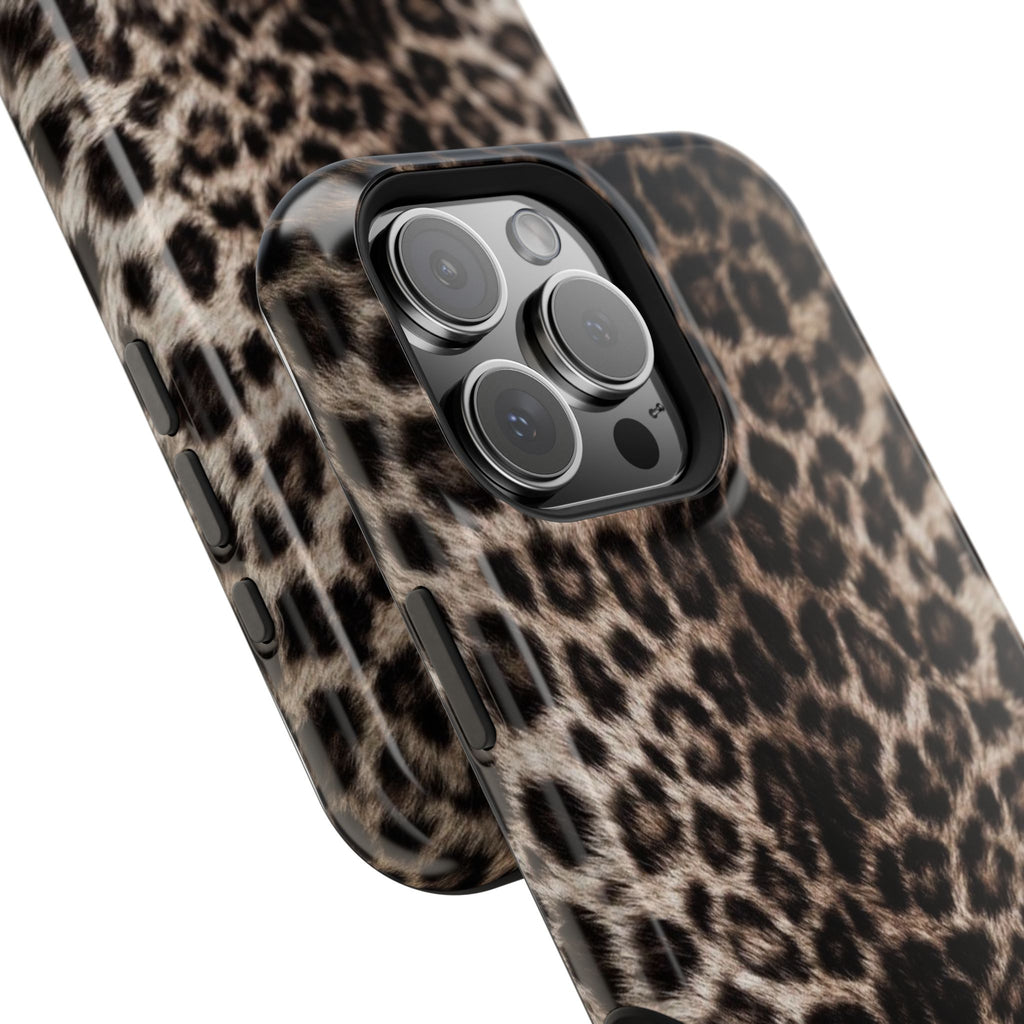 MagSafe cheetah print case