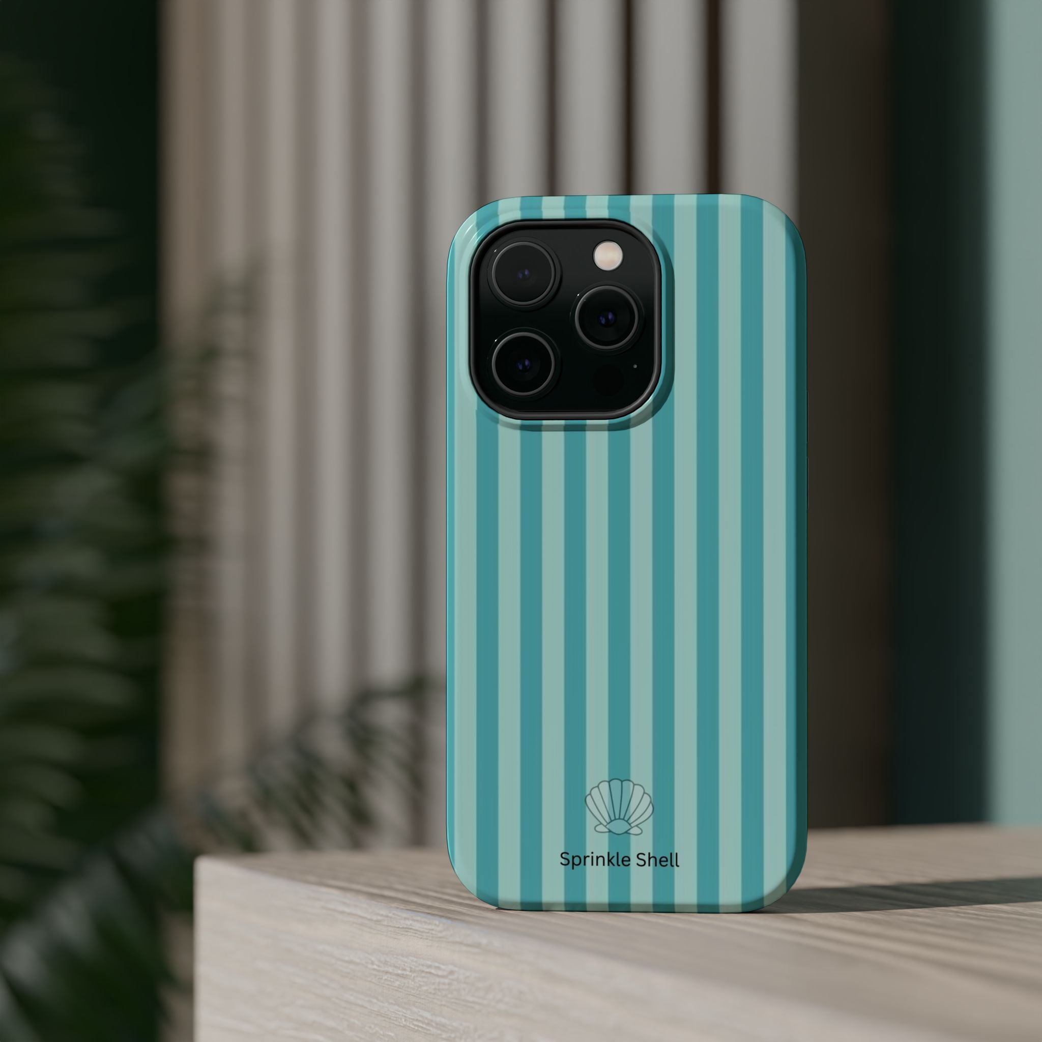 MagSafe teal striped case