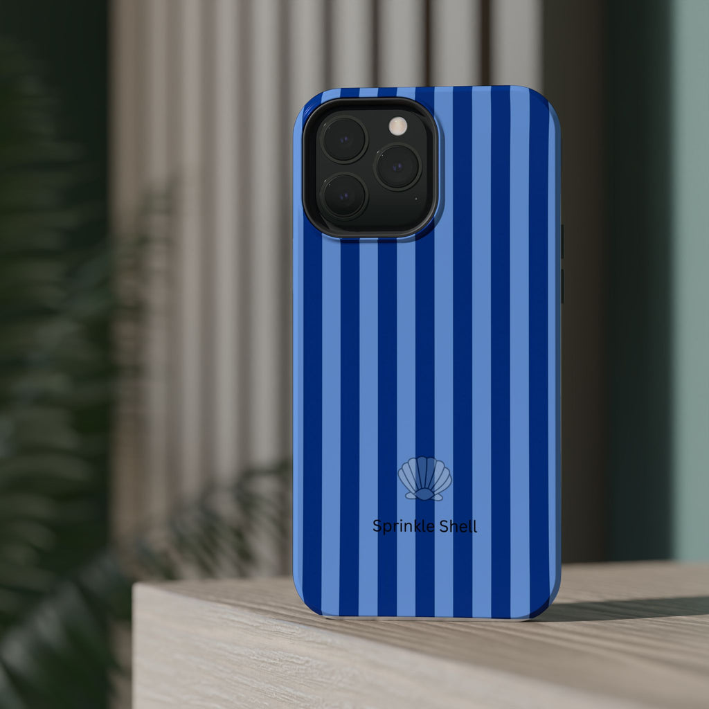 MagSafe blue striped case