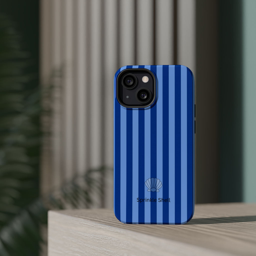 MagSafe blue striped case