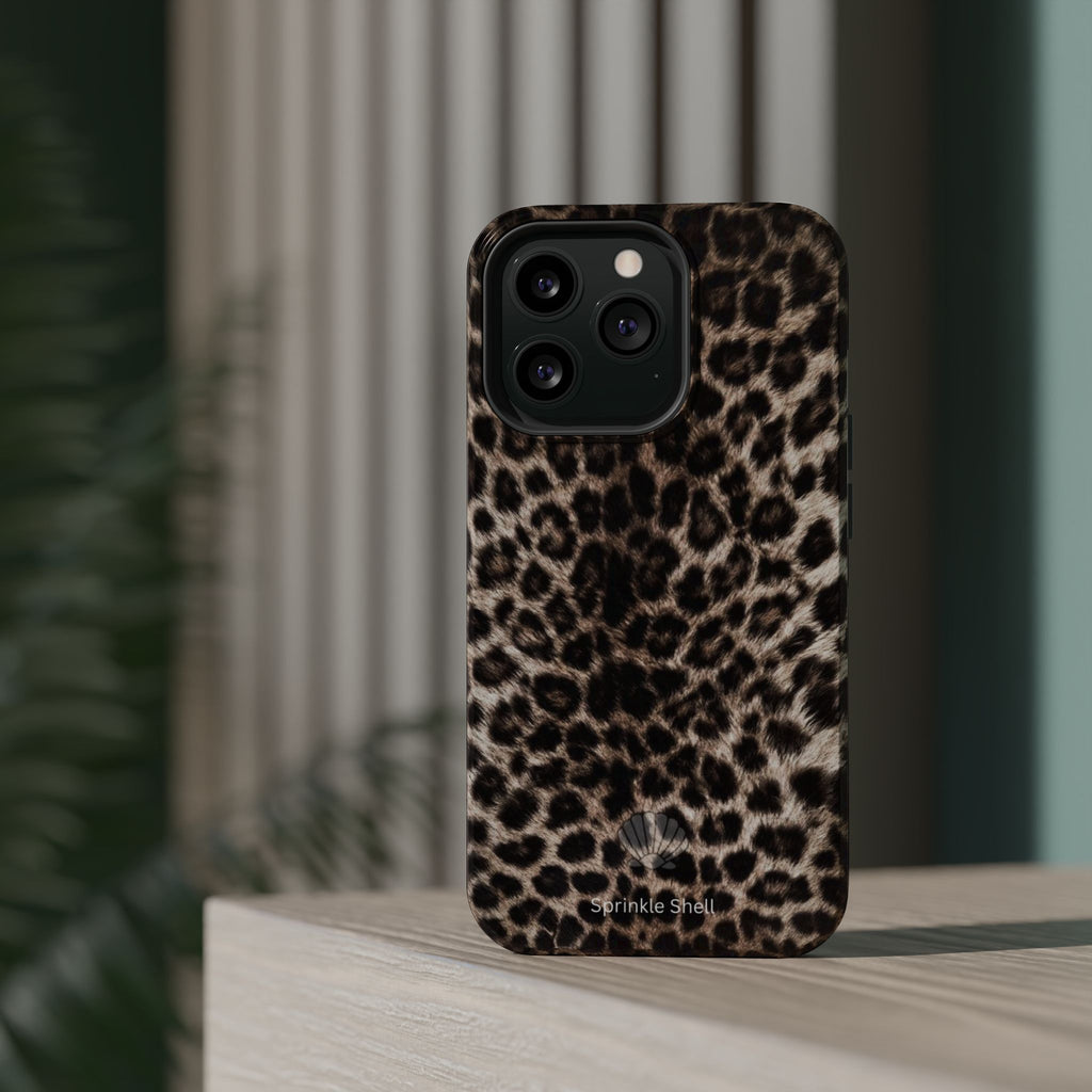 MagSafe cheetah print case