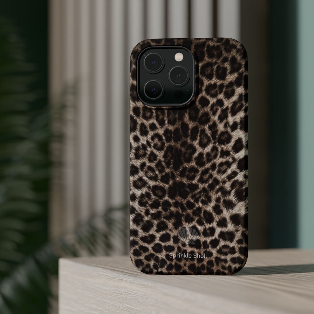 MagSafe cheetah print case