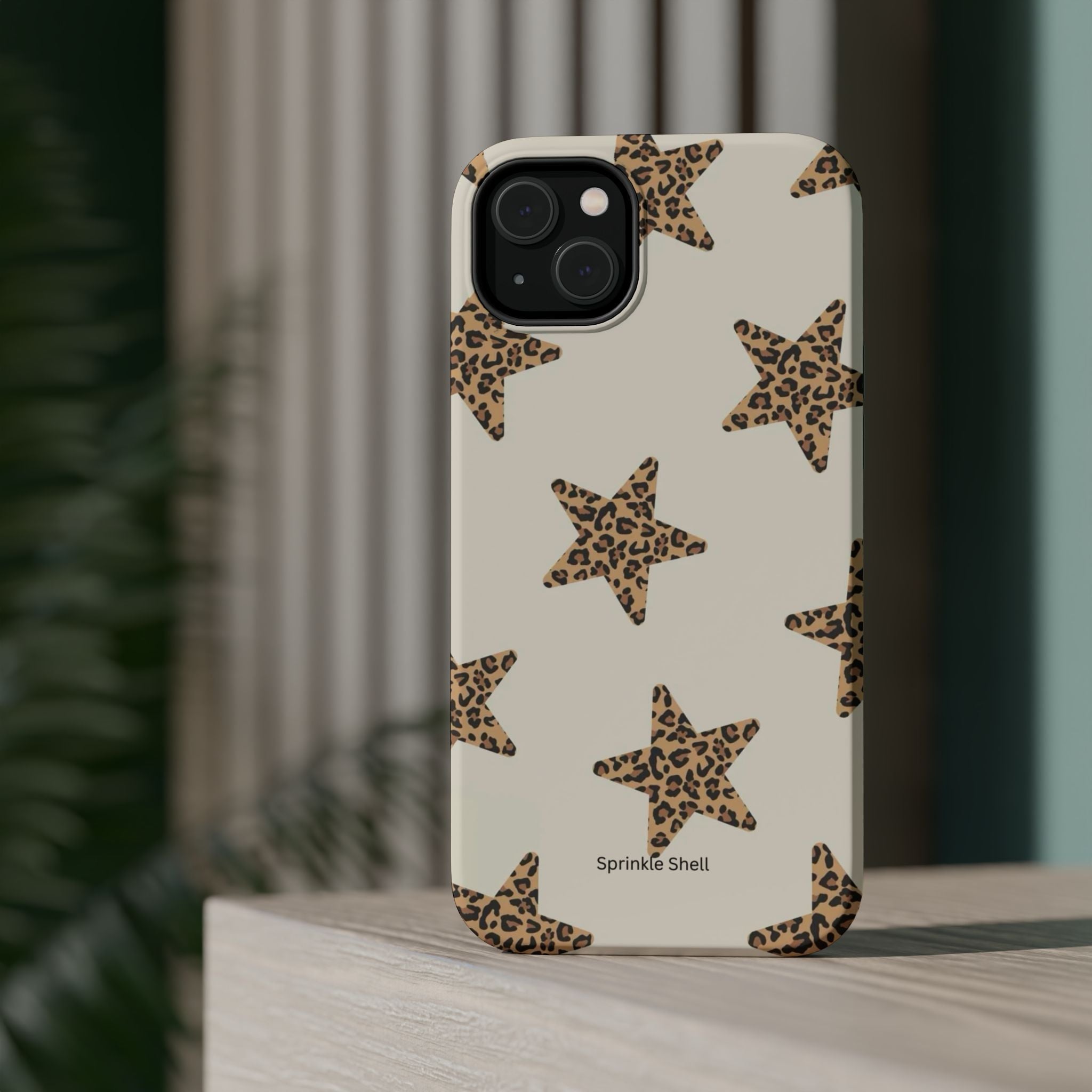 MagSafe Cheetah Print Stars iPhone Case