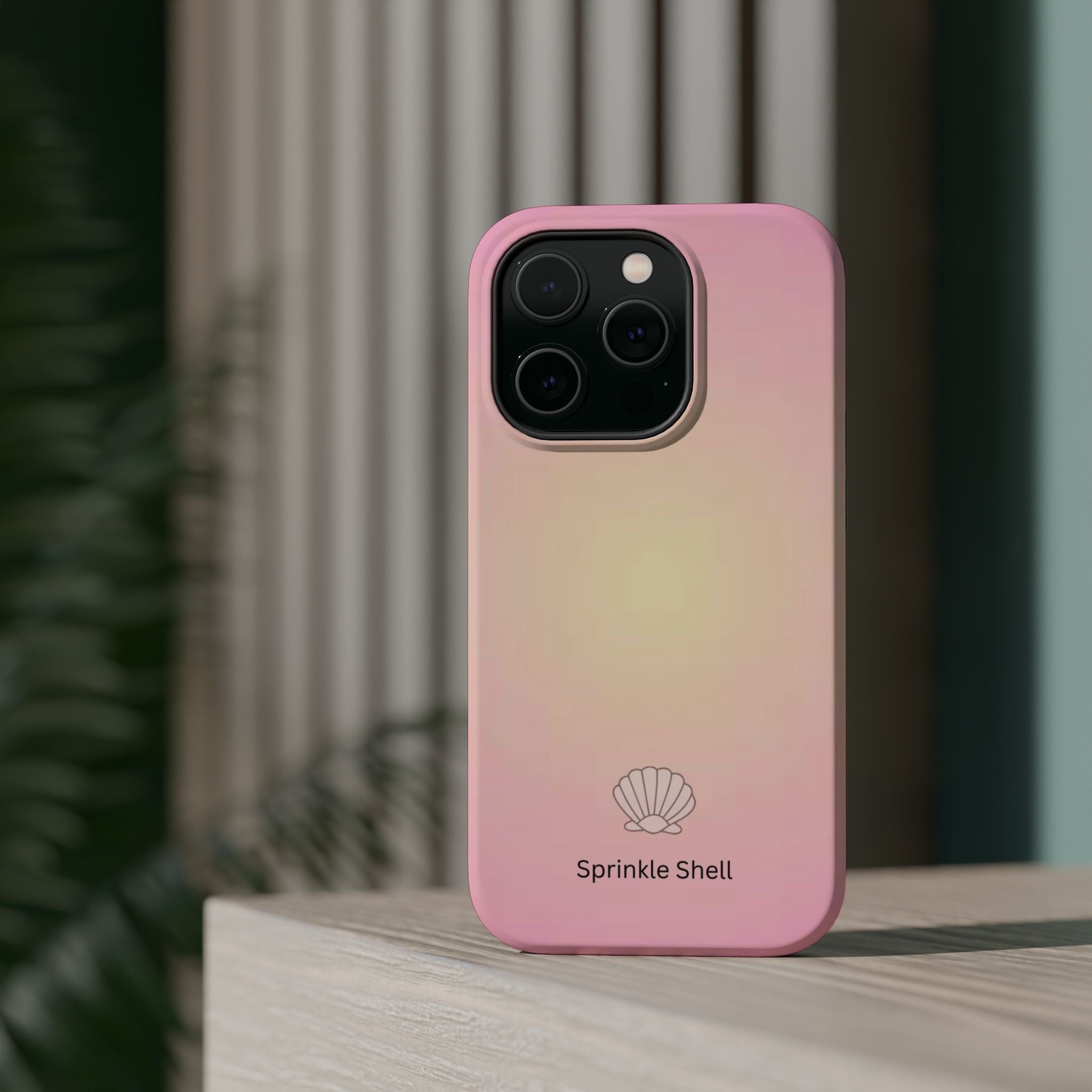 MagSafe light pink and yellow aura case