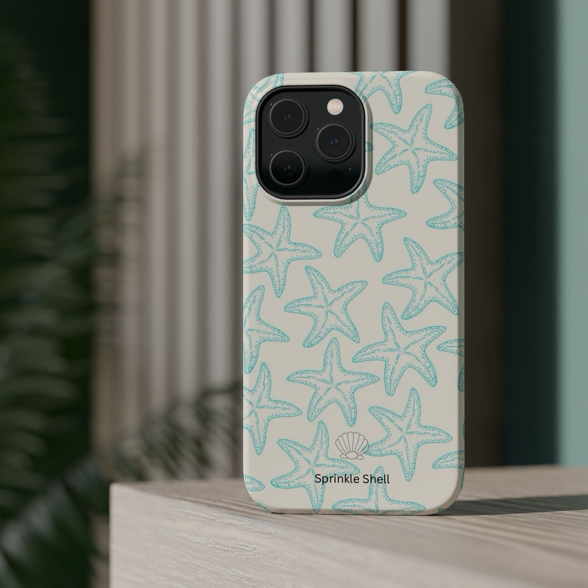 MagSafe teal starfish case