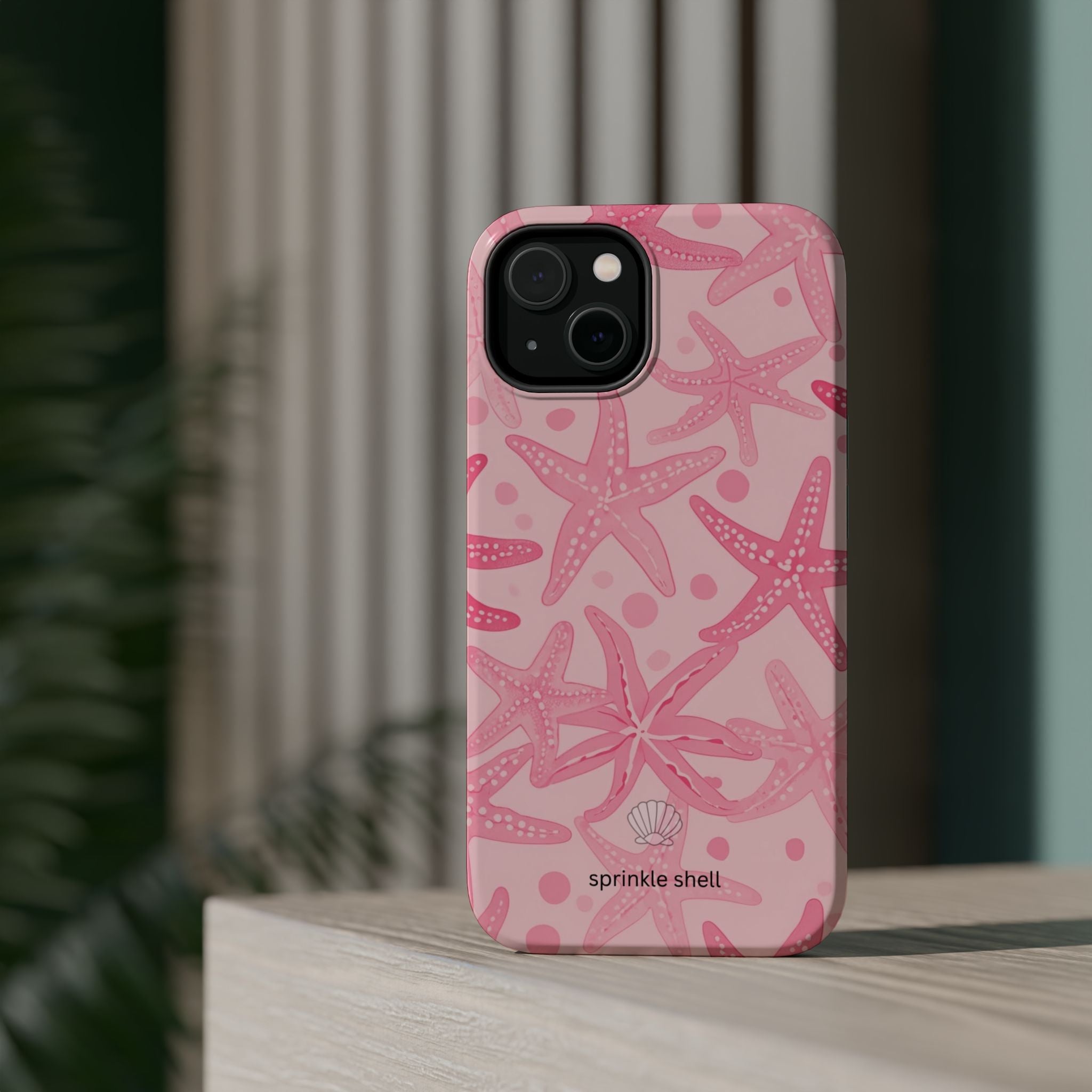 MagSafe Pink Starfish Iphone Case
