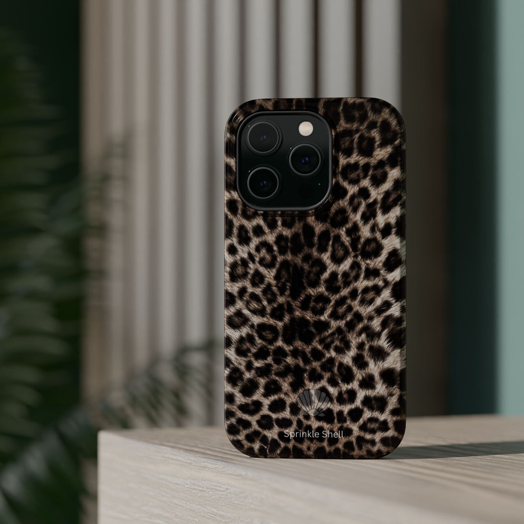 MagSafe cheetah print case